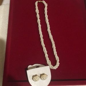 Bead costume jewelry